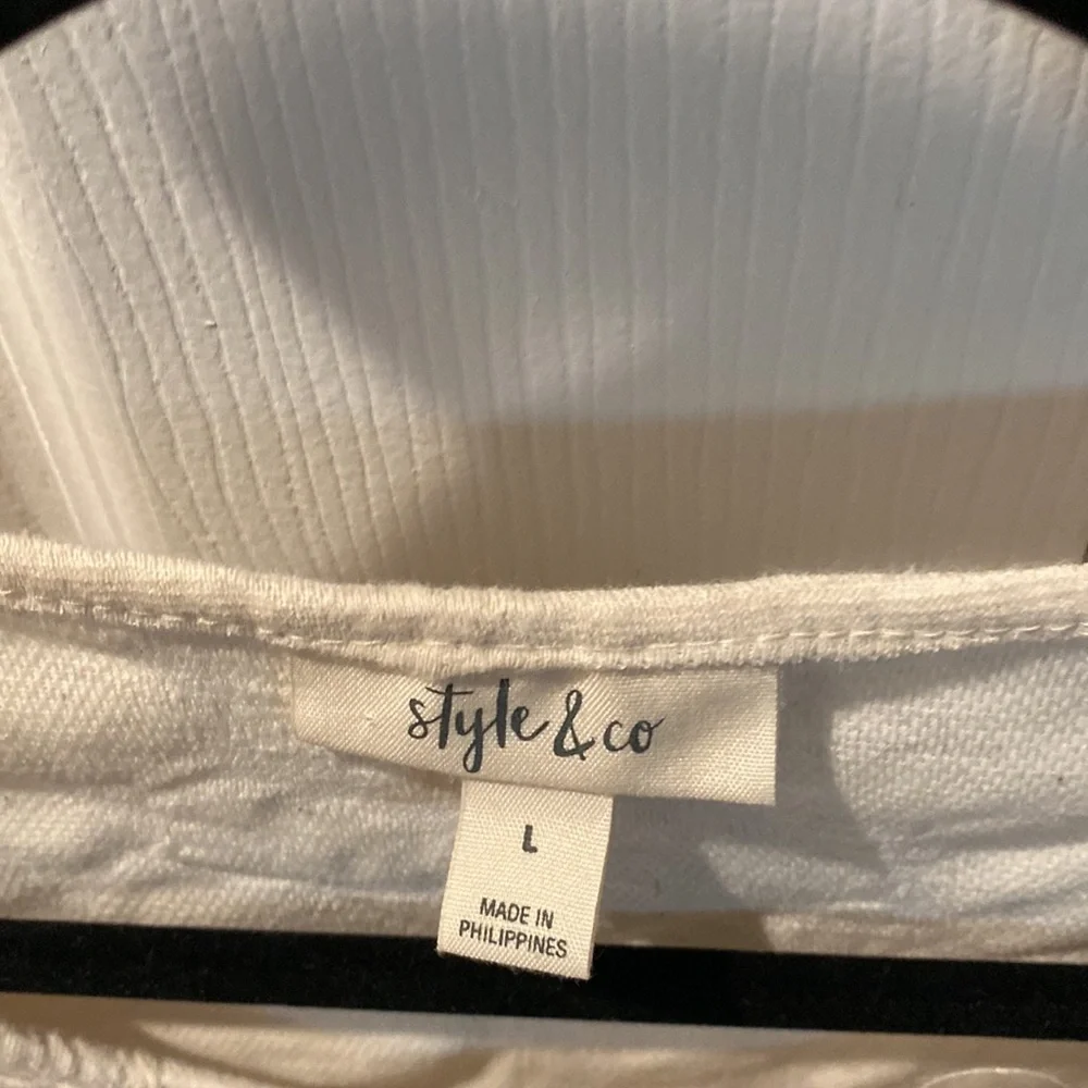 Top - Picture 3 of 6